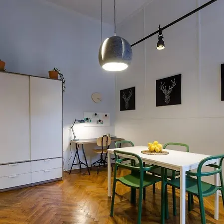 Super بودابست