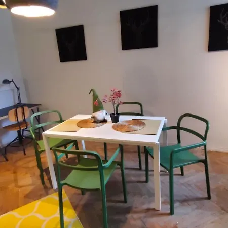 Super * Budapest